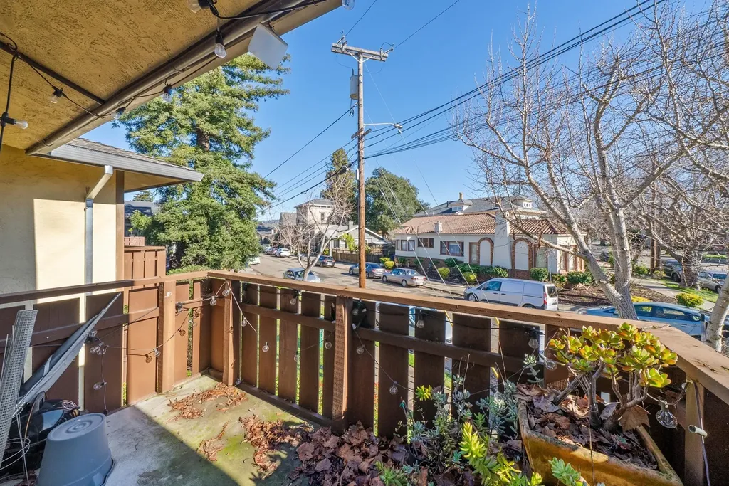 1401 Cottage Street Alameda CA 94501