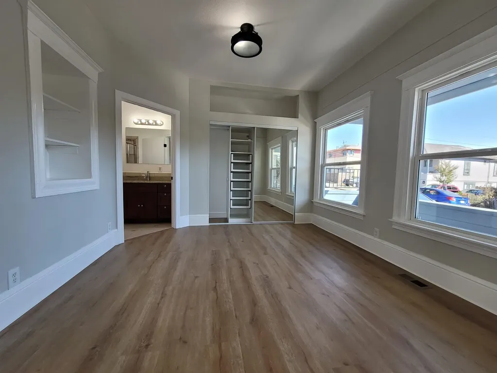 3137 Pleitner Avenue Oakland CA 94602