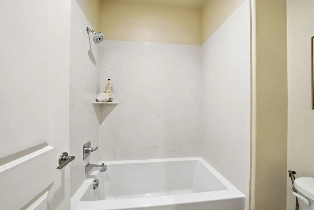 38581 Aventura Fremont CA 94536