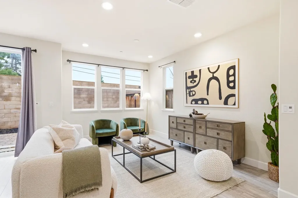 38581 Aventura Fremont CA 94536