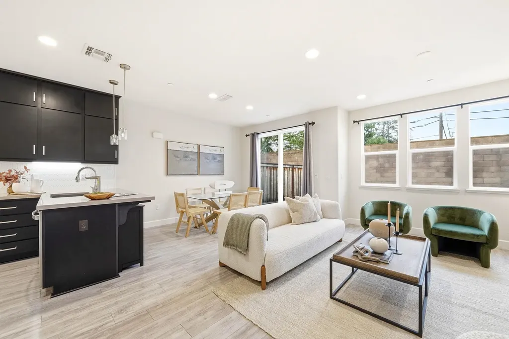 38581 Aventura Fremont CA 94536