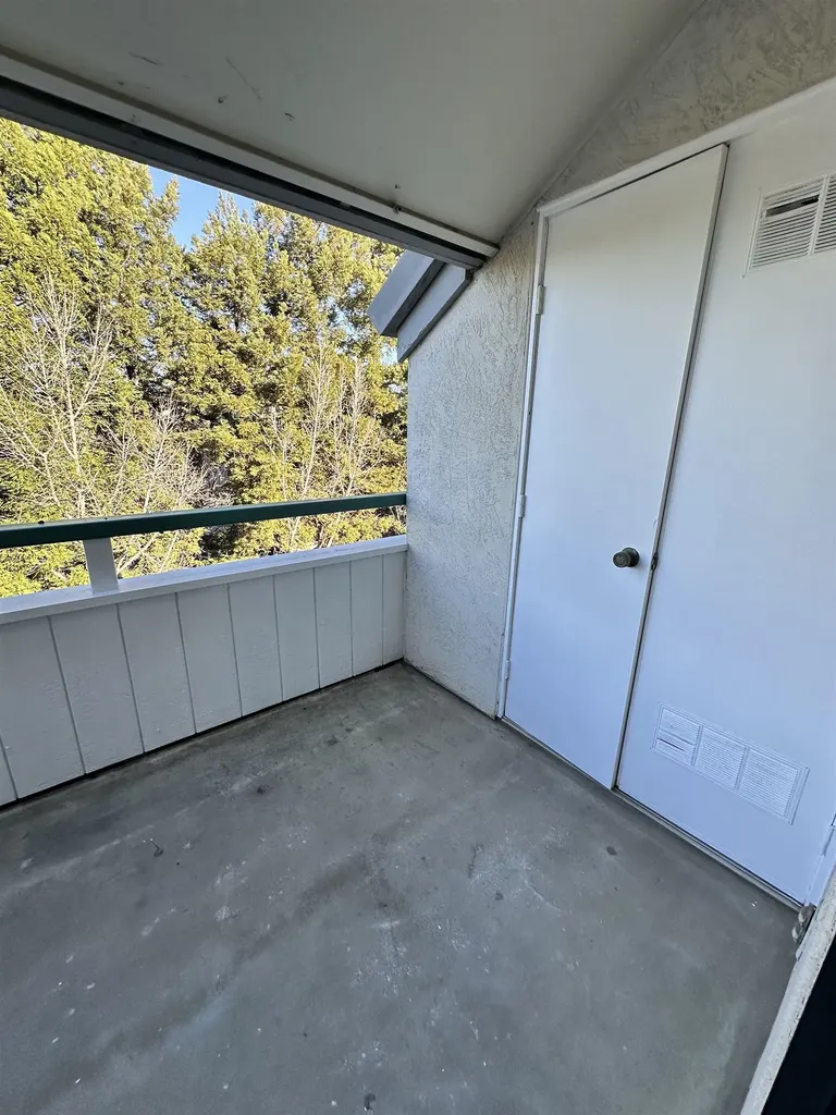 26088 Kay Avenue Hayward CA 94545