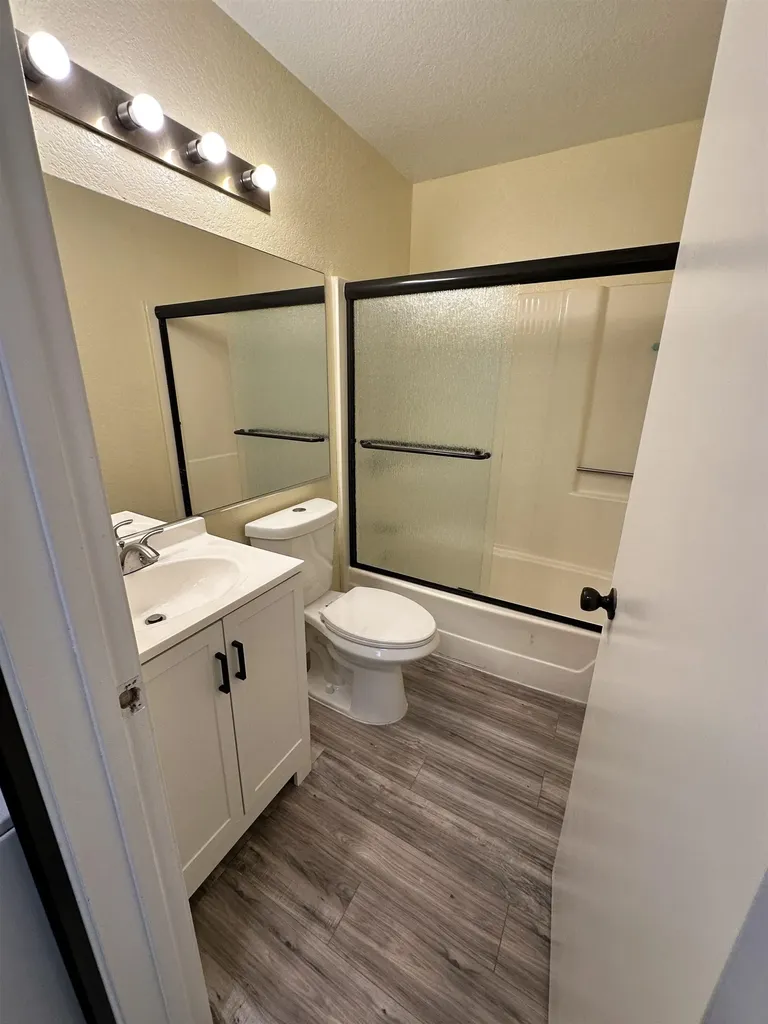 26088 Kay Avenue Hayward CA 94545