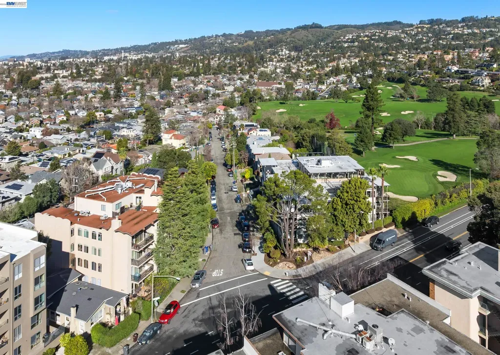 5405 Carlton Street Oakland CA 94618