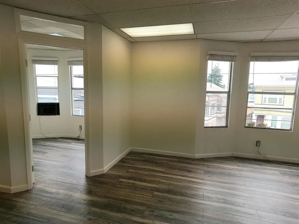 4601 Telegraph Avenue 206 Oakland CA 94609