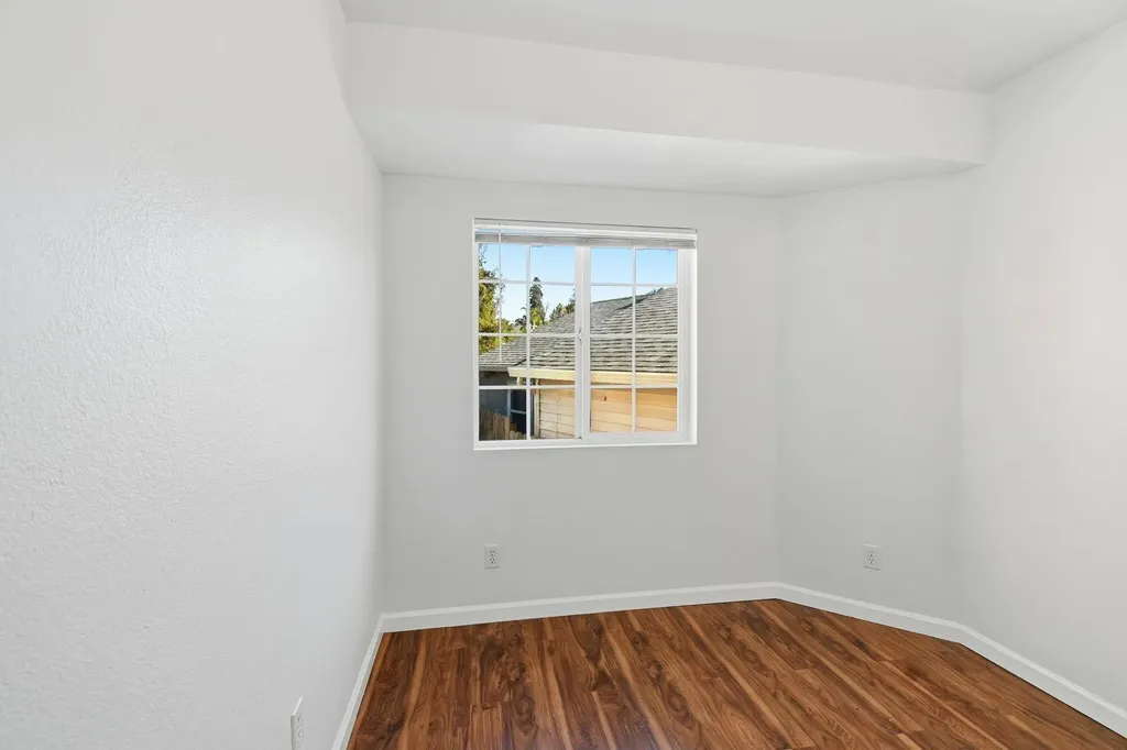 2122 25th Street Oakland CA 94606