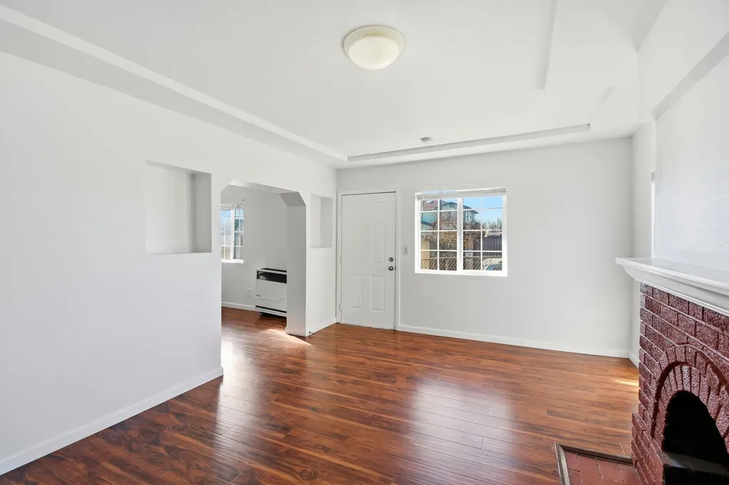 2122 25th Street Oakland CA 94606