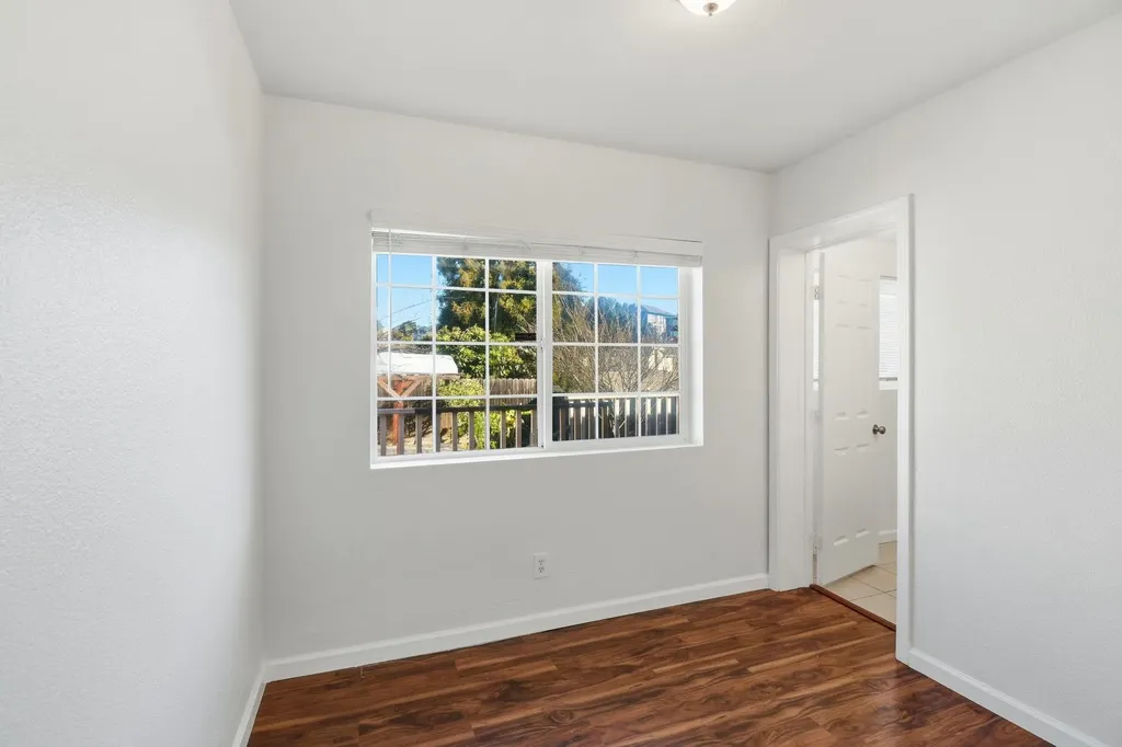 2122 25th Street Oakland CA 94606