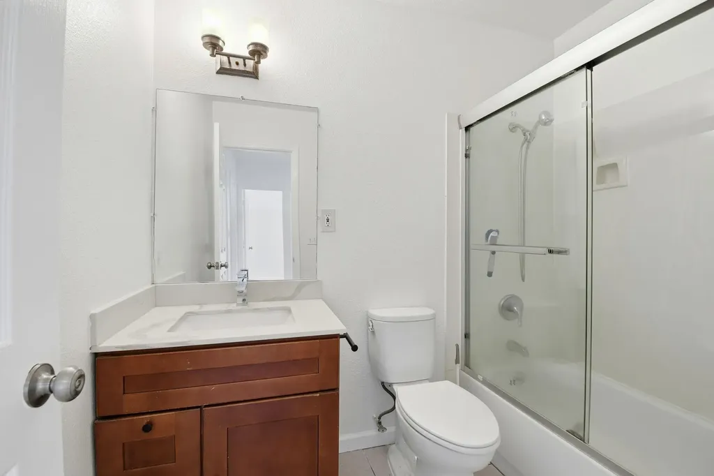 2122 25th Street Oakland CA 94606