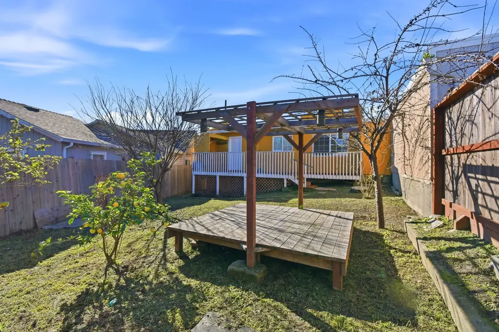 2122 25th Street Oakland CA 94606