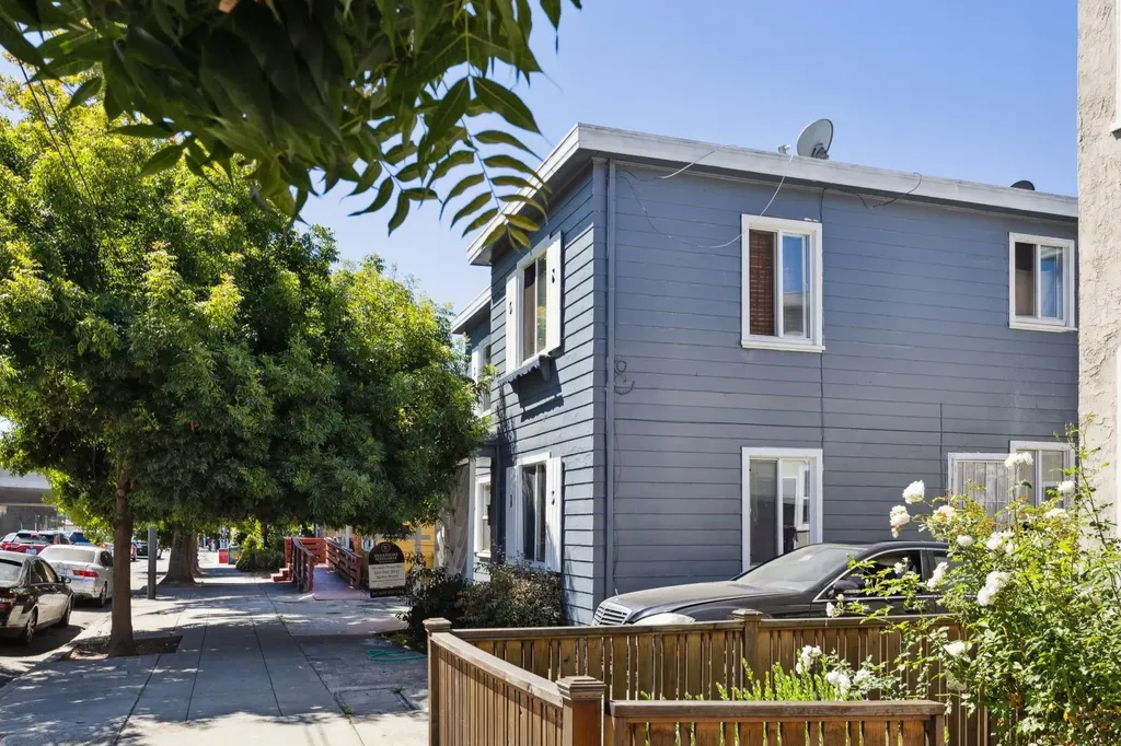 5659 Telegraph Avenue Oakland CA 94609