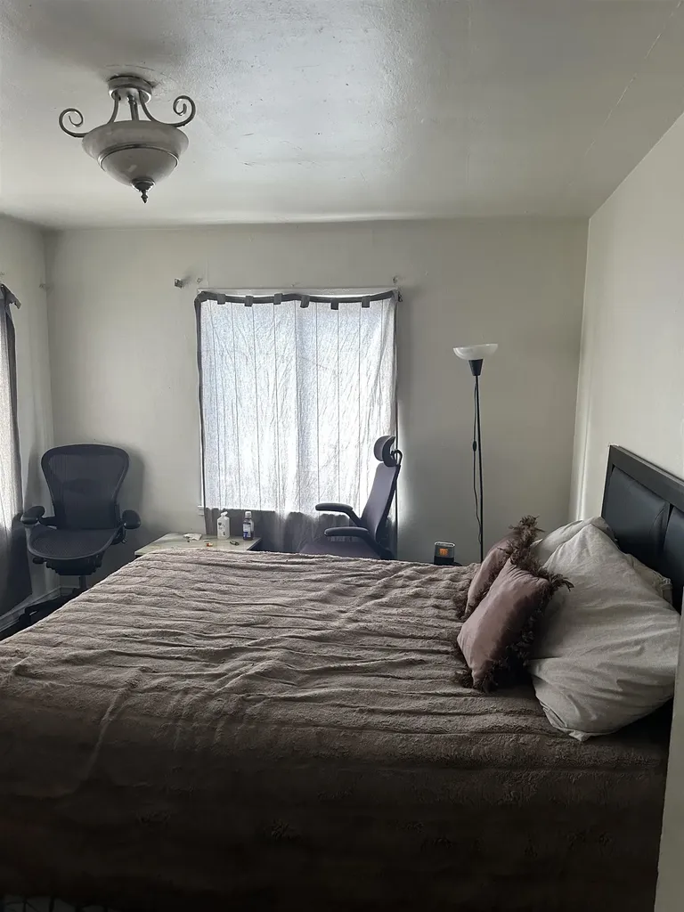 5659 Telegraph Avenue Oakland CA 94609