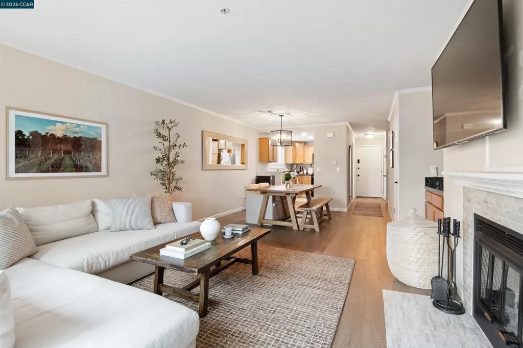 2721 Oak Road Walnut Creek CA 94597