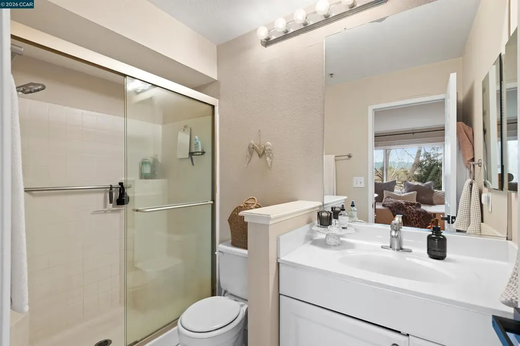2721 Oak Road Walnut Creek CA 94597