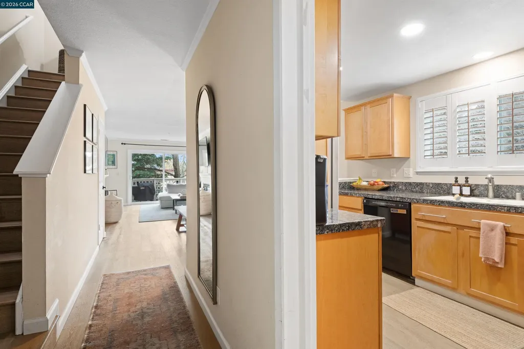 2721 Oak Road Walnut Creek CA 94597