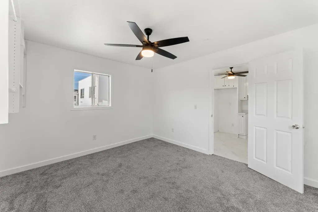 1213 Egbert Avenue San Francisco CA 94124