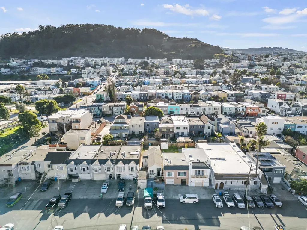 1213 Egbert Avenue San Francisco CA 94124