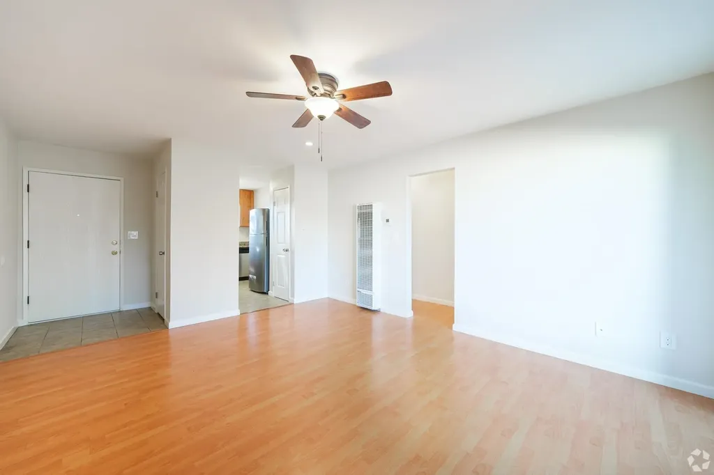 900 Alvarez Avenue Pinole CA 94564