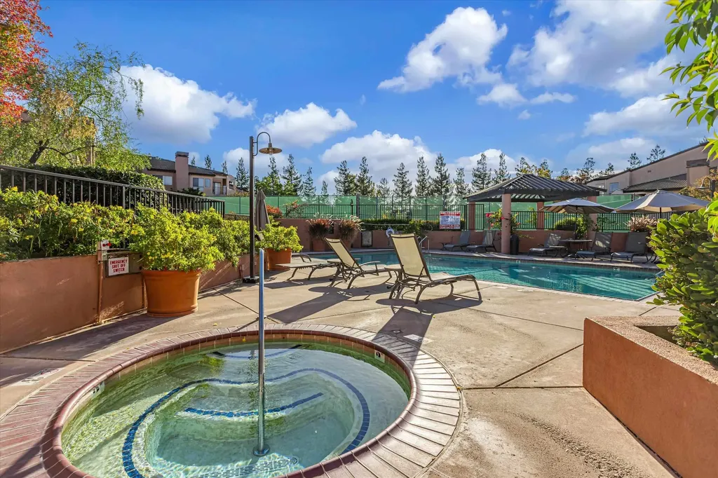 39059 Guardino Drive Fremont CA 94538