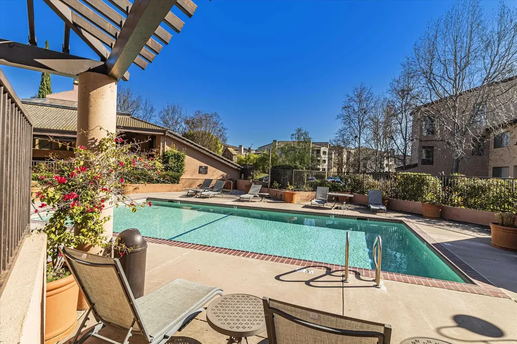 39059 Guardino Drive Fremont CA 94538