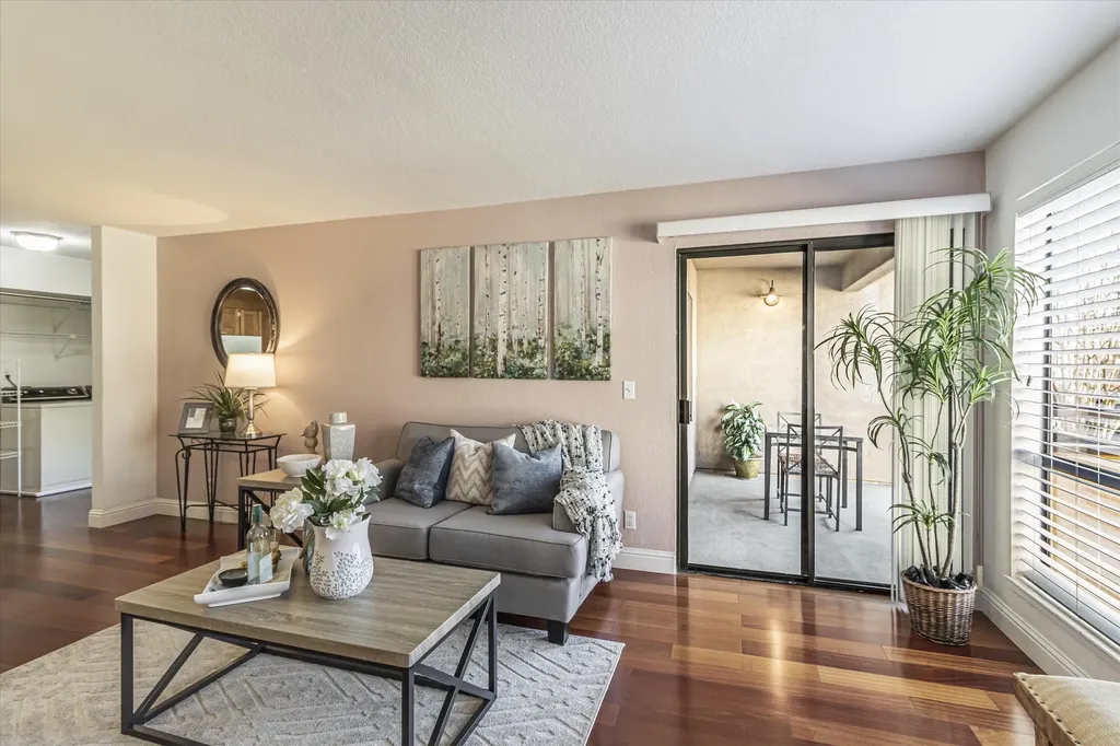 39059 Guardino Drive Fremont CA 94538
