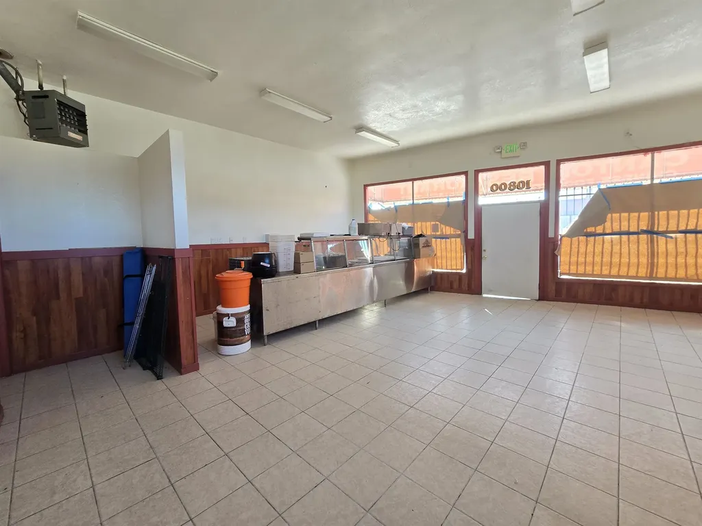 10800 Bancroft Oakland CA 94603