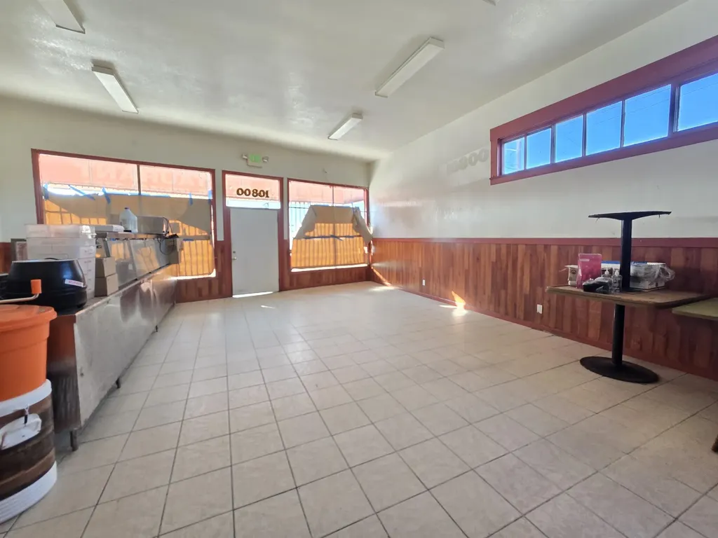 10800 Bancroft Oakland CA 94603