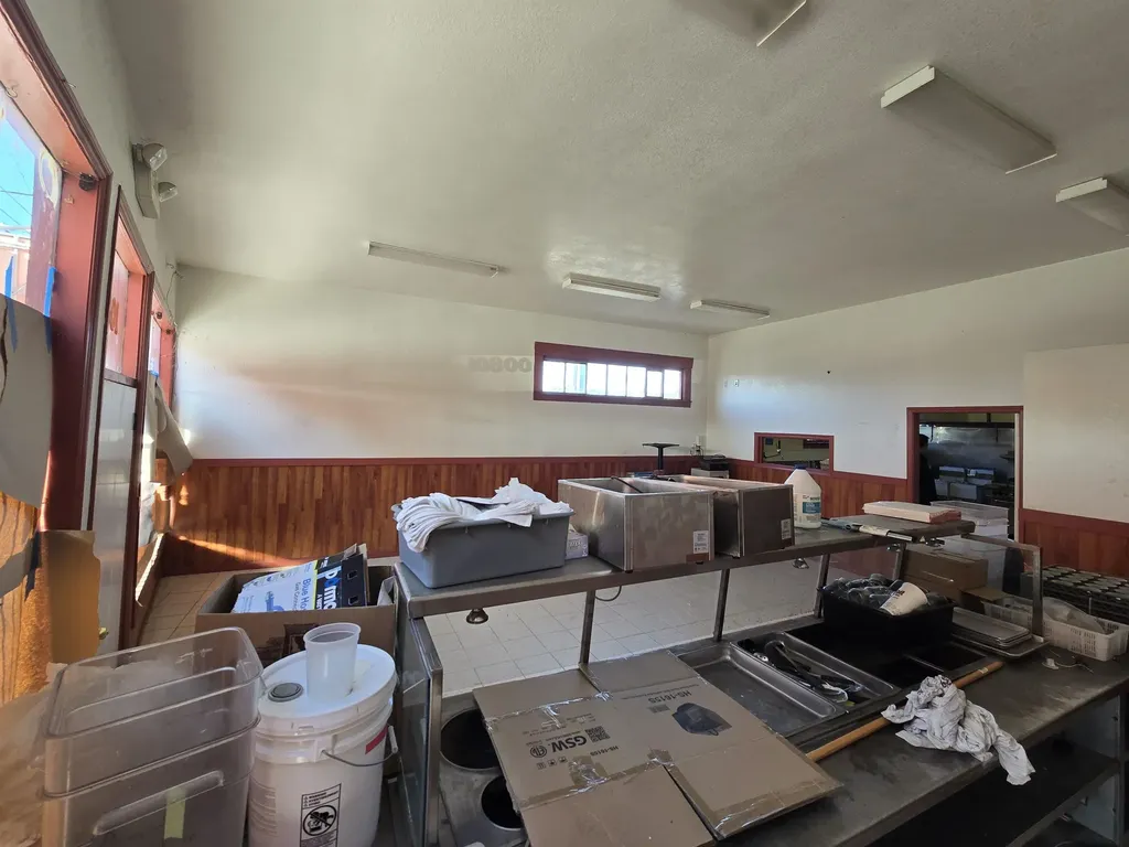 10800 Bancroft Oakland CA 94603