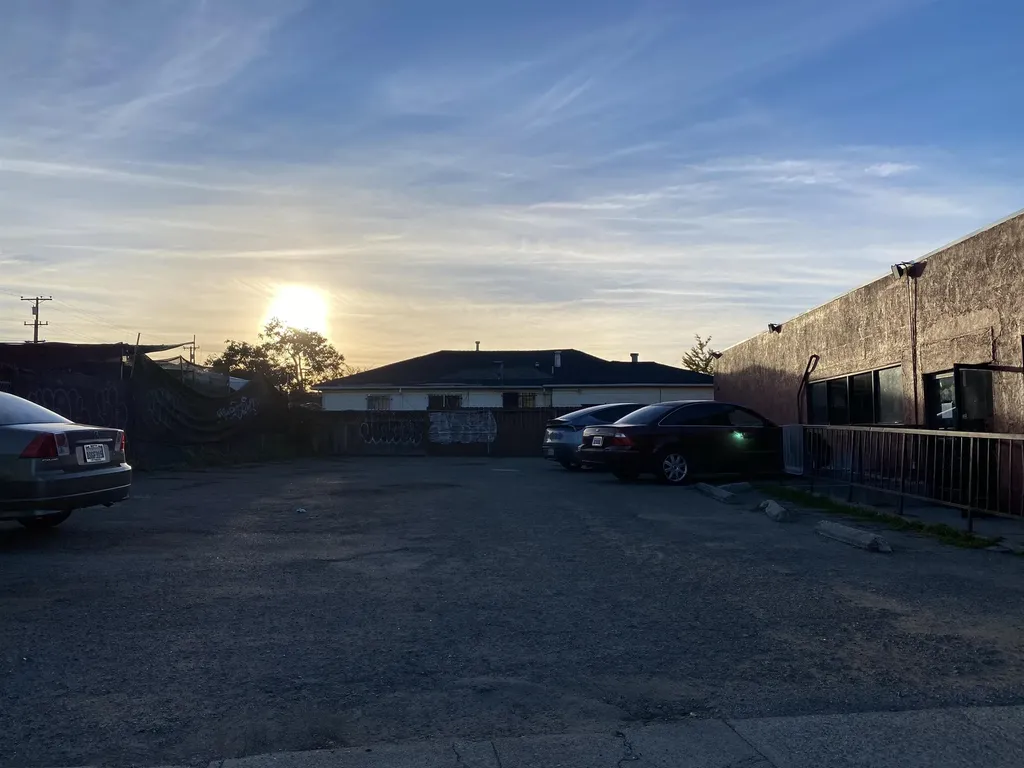 10801 Bancroft Oakland CA 94603
