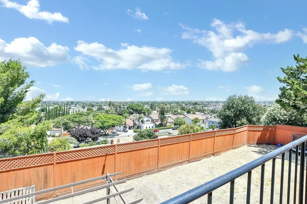 609 Lynn Avenue Antioch CA 94509