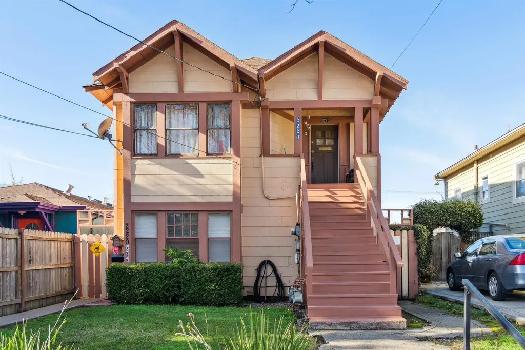 2220 7th Street Berkeley CA 94710