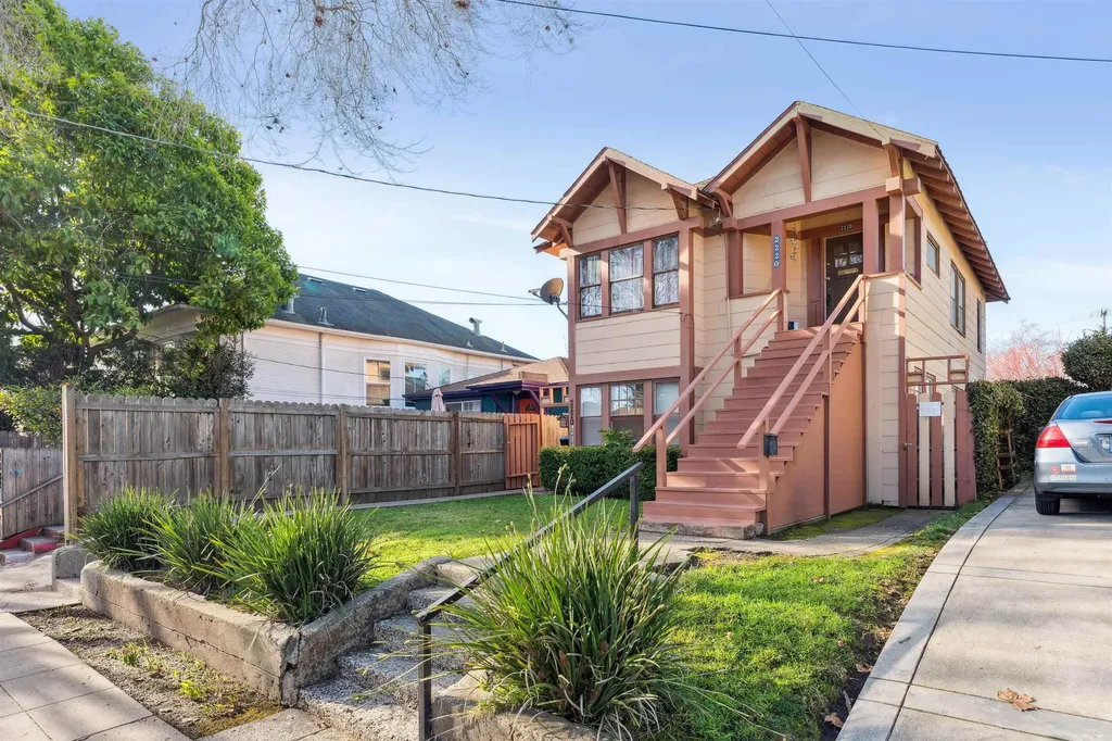 2220 7th Street Berkeley CA 94710