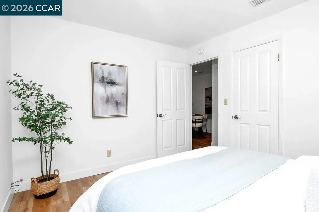 916 Calle Verde Martinez CA 94553