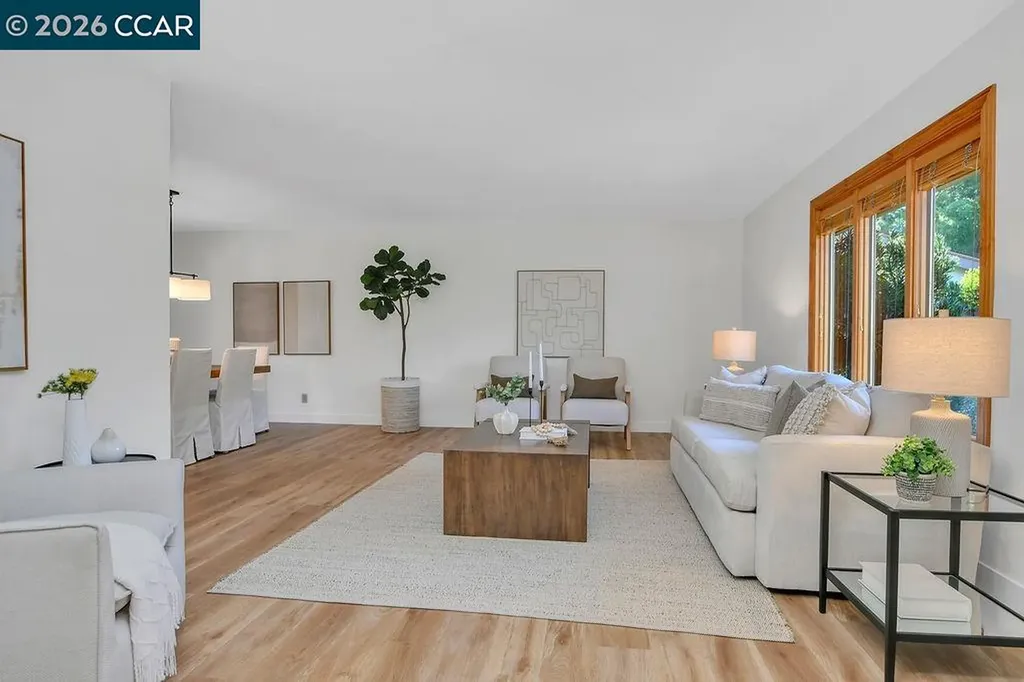 916 Calle Verde Martinez CA 94553