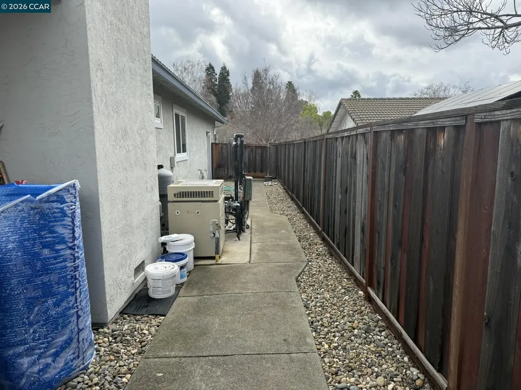 1109 Vista Point Lane Concord CA 94521