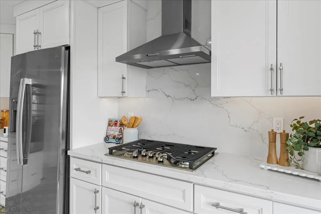 6032 Mauritania Avenue Oakland CA 94605