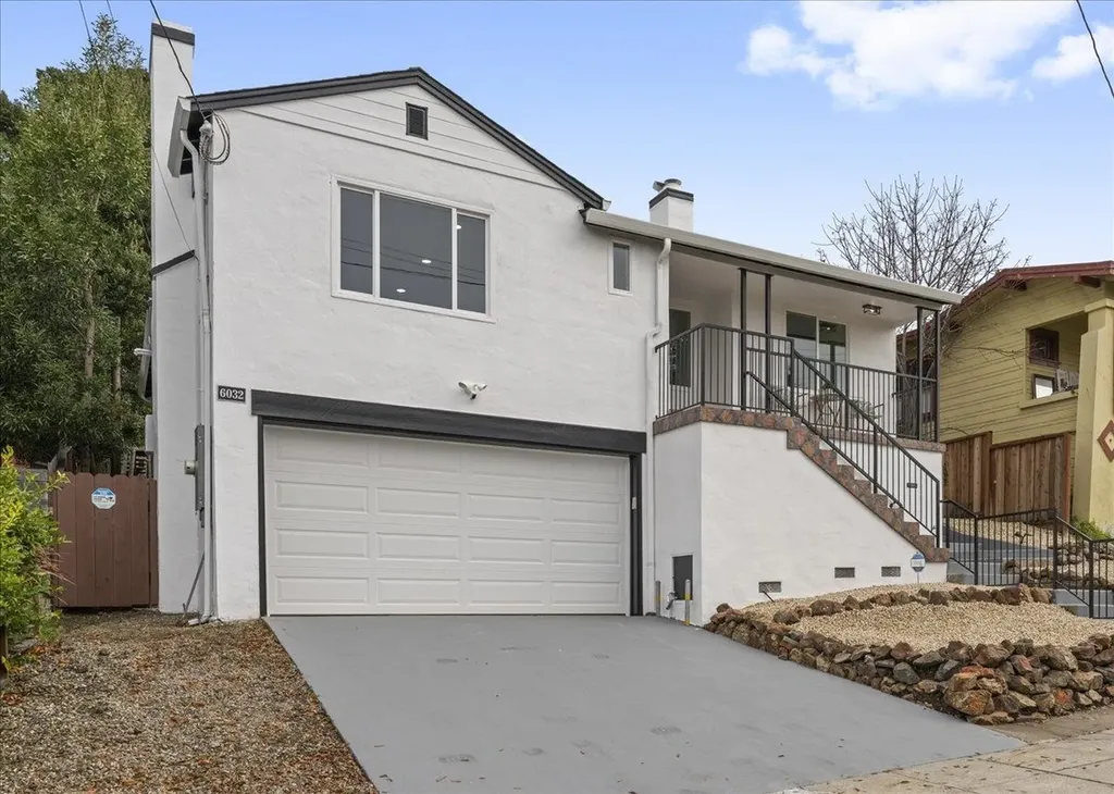 6032 Mauritania Avenue Oakland CA 94605