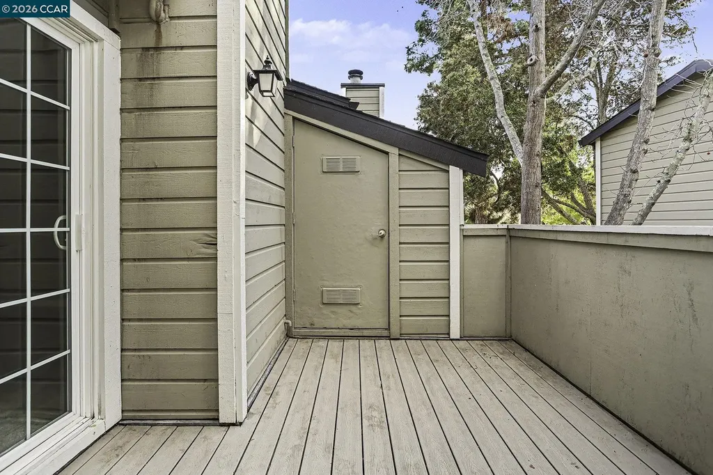 485 Canyon Oaks Drive Oakland CA 94605