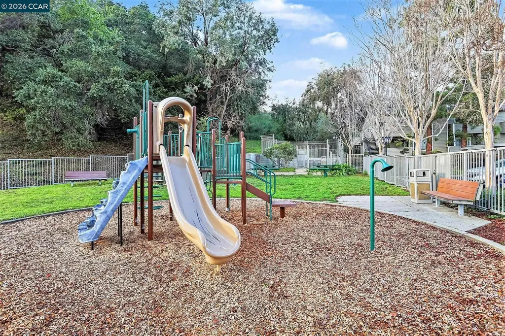 485 Canyon Oaks Drive Oakland CA 94605