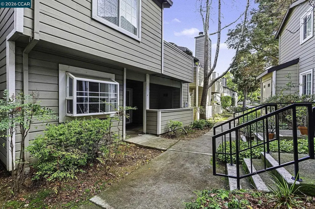 485 Canyon Oaks Drive Oakland CA 94605