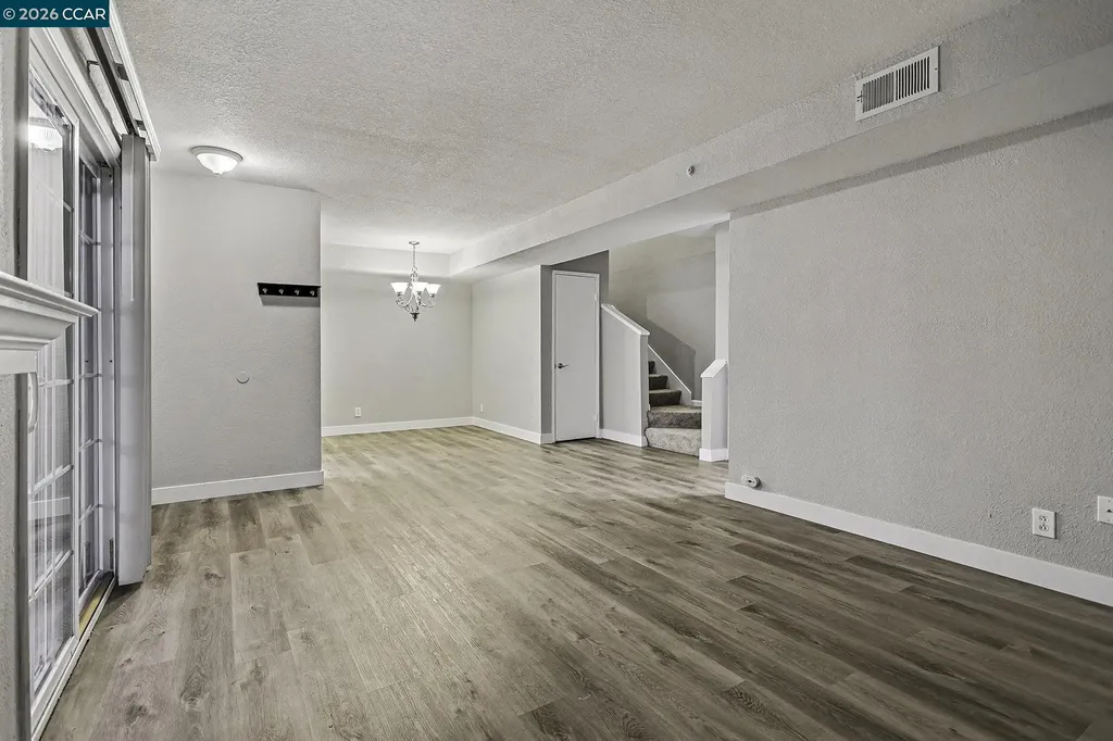 485 Canyon Oaks Drive Oakland CA 94605