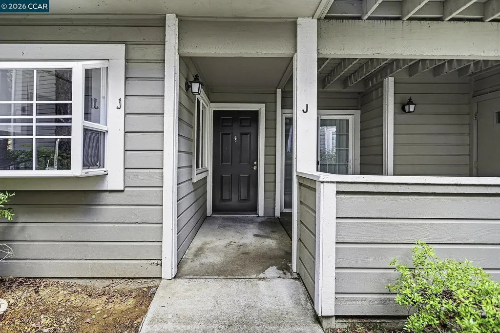485 Canyon Oaks Drive Oakland CA 94605