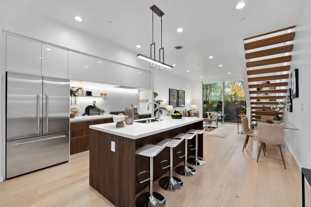 1034 Grayson Street Berkeley CA 94710