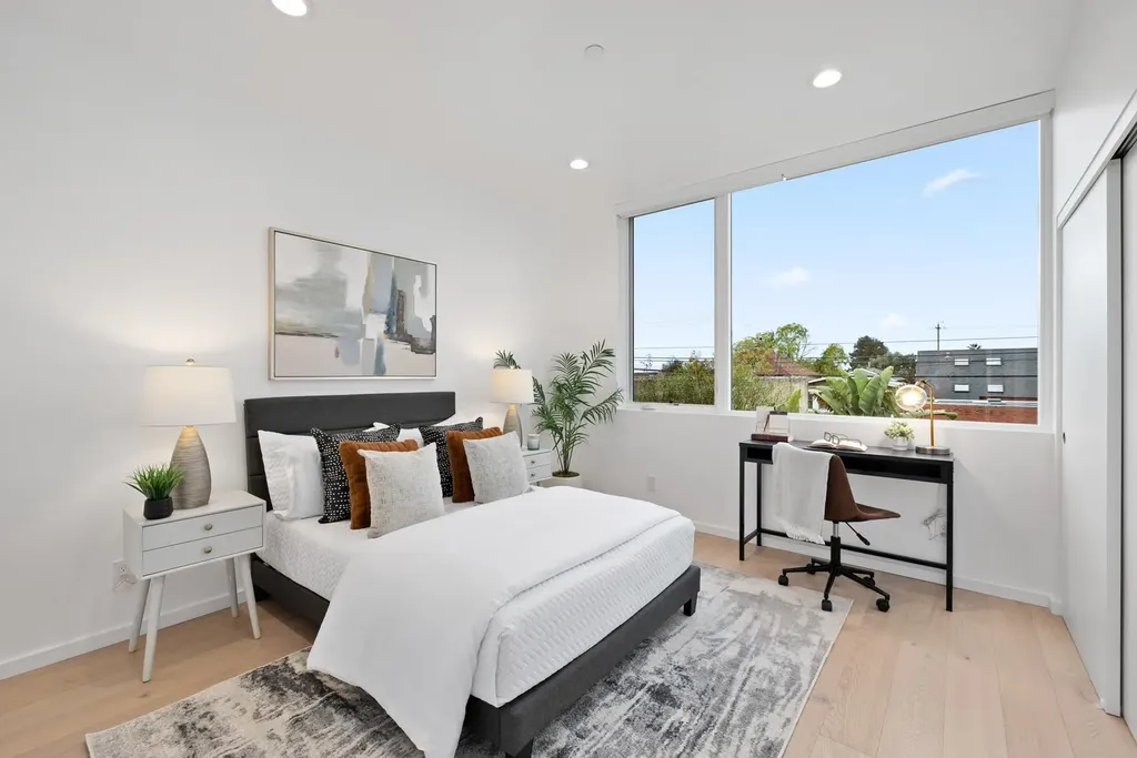 1034 Grayson Street Berkeley CA 94710