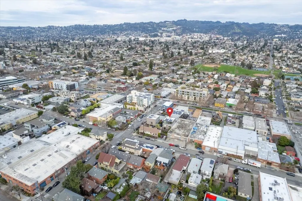 1034 Grayson Street Berkeley CA 94710