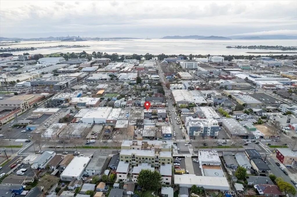1034 Grayson Street Berkeley CA 94710