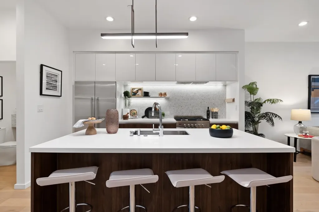 1034 Grayson Street Berkeley CA 94710