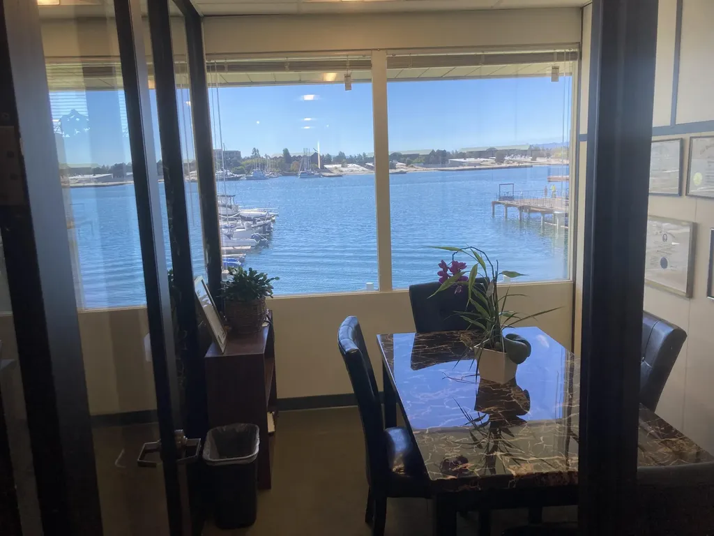 11 Embarcadero #210 Oakland CA 94607