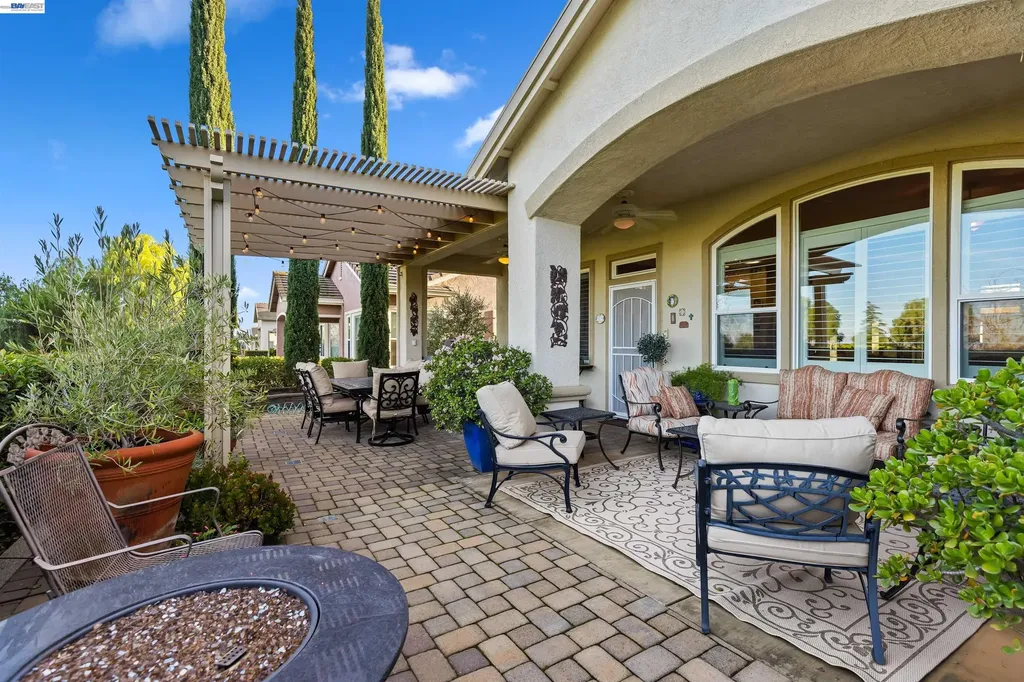 1062 Bountiful Way Brentwood CA 94513