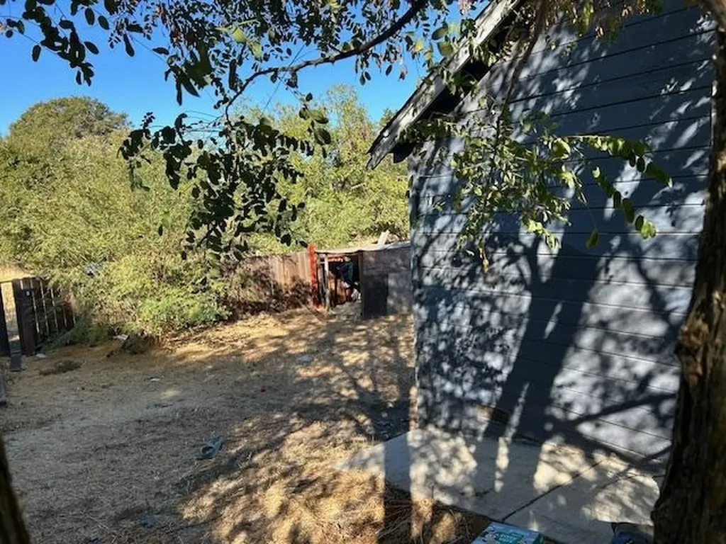 24 Mountain View Avenue Bay Point CA 94565